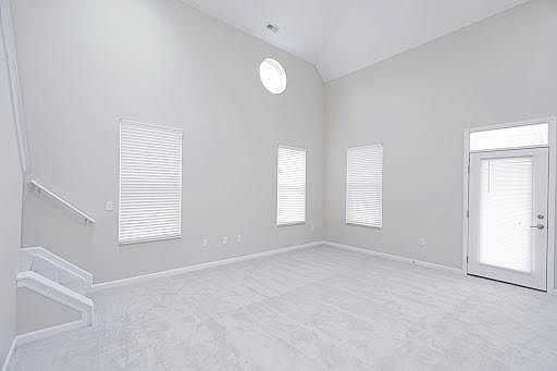 5th image of 1643 N Star Ave