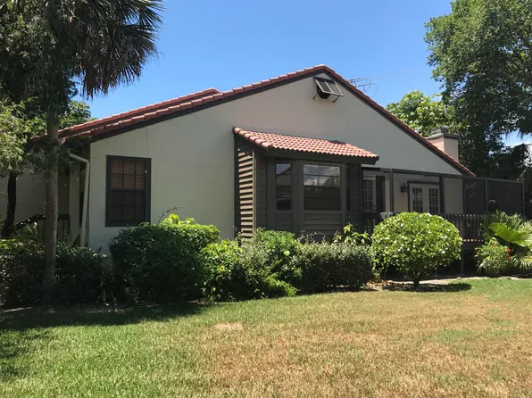 4551 Trails Dr, Sarasota, FL 34232