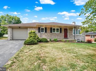 2154 Derry Rd, York, PA 17408