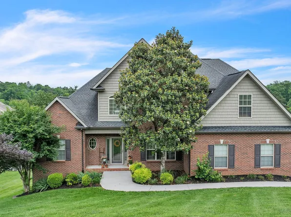 3260 Whispering Oaks Dr, Knoxville, TN 37938