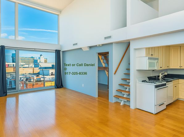 125 Kingsland Ave #3J
