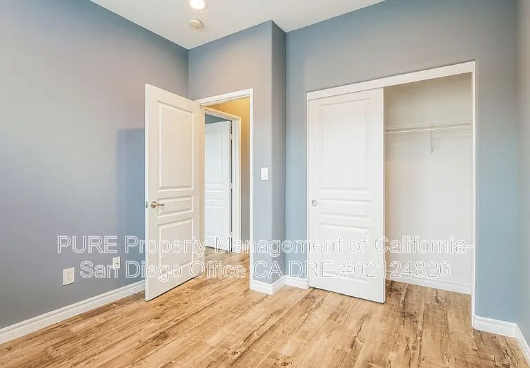 740 Mariposa Cir — Photo 14