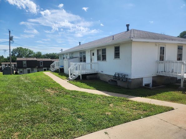 2117 SE 30th St APT 1