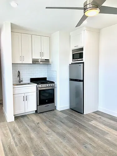 Sierra Street TIC (321 El Segundo/Palm LLC) Photo 1
