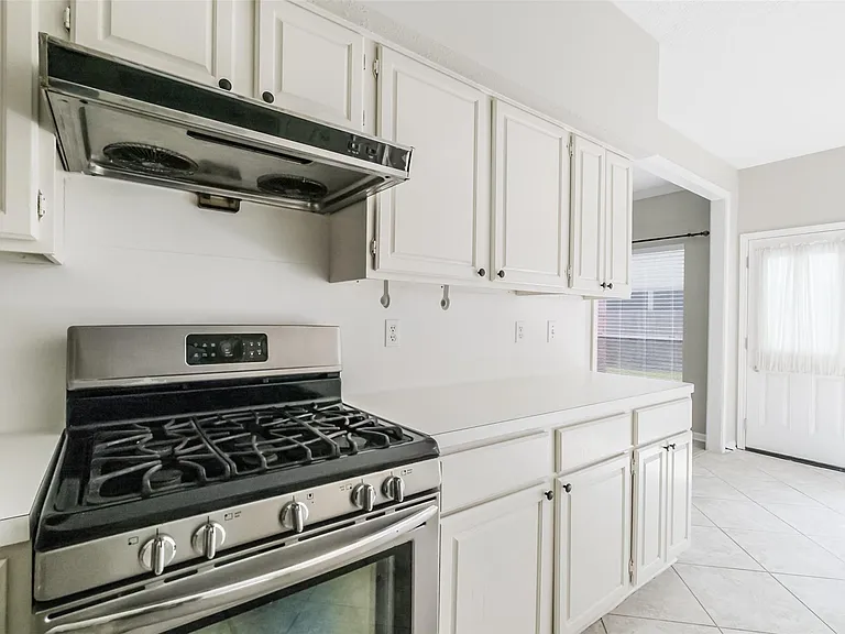 7603 Quintero Dr — Photo 18