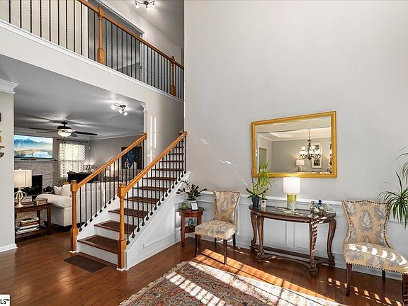 5th image of 237 Raven Falls Ln
