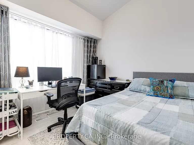 331 Broward Way E #130 — Photo 24