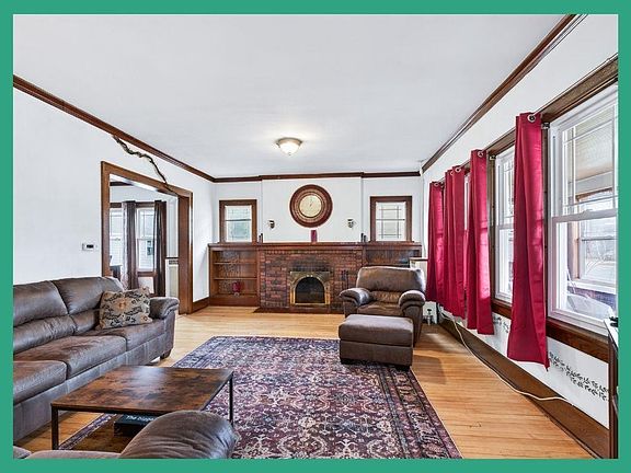 3rd image of 318 East Madison Street