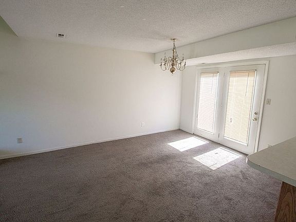 5th image of 3600 Hermitage Rd