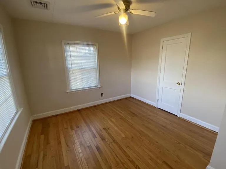 209 Homewood Dr — Photo 13