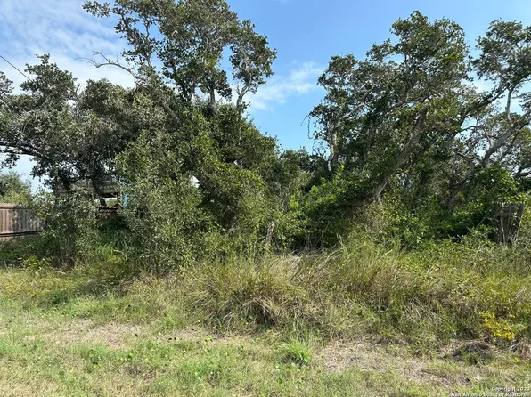 1308 S Hood St LOT 10, Rockport, TX 78382