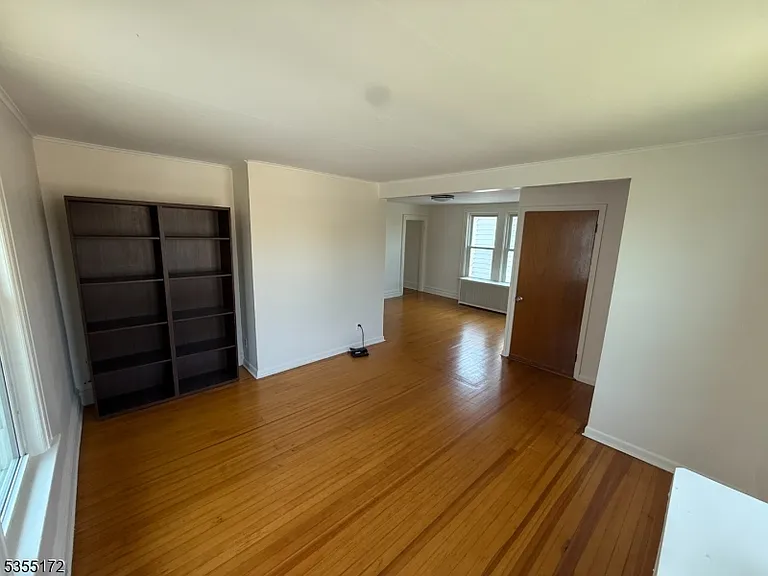 19 E Hanover Ave — Photo 23