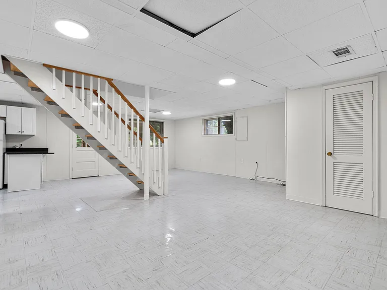 4907 Elsmere Ave — Photo 23