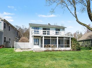 11987 W Indian Lake Dr, Vicksburg, MI 49097