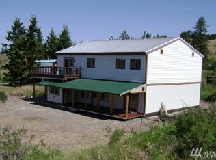 340 Hungry Hollow Rd, Oroville, WA 98844