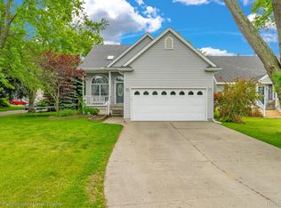 1302 Florida Ave, Port Huron, MI