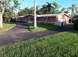 8420 SW 142nd St, Palmetto Bay, FL 33158