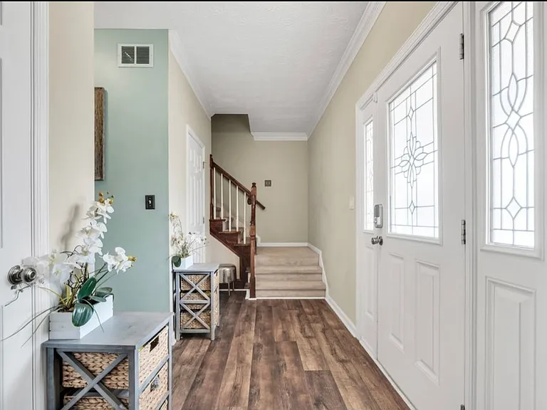 260 Weatherly Dr — Photo 16