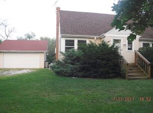 5701 Blackstone Ave, La Grange Highlands, IL 60525