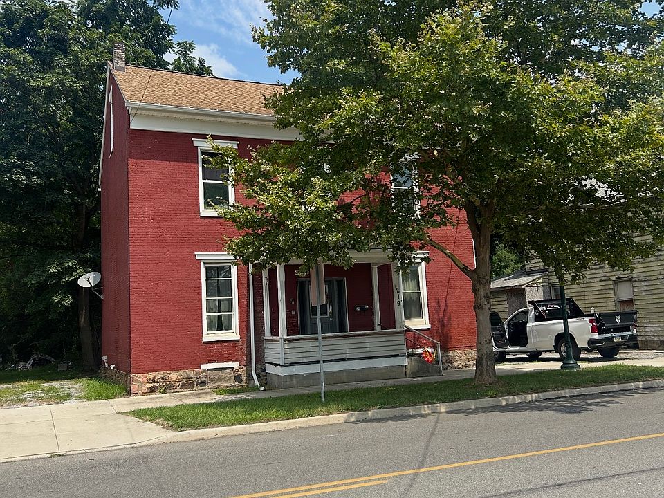1st image of 219 Broad St
