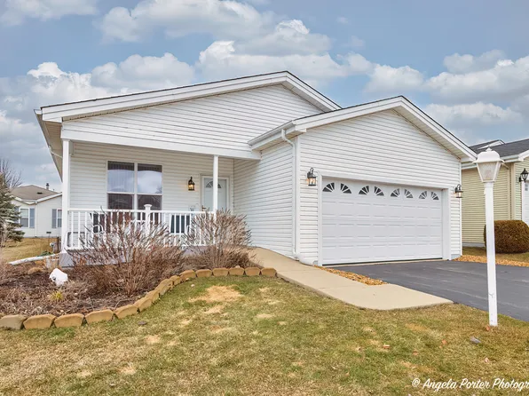 3102 Appaloosa Way, Grayslake, IL 60030