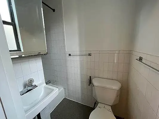 Rented by J PRESTON AND ASSOCIATES INC | media 10