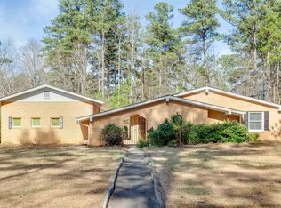 3910 Shandra Way, College Park, GA 30349