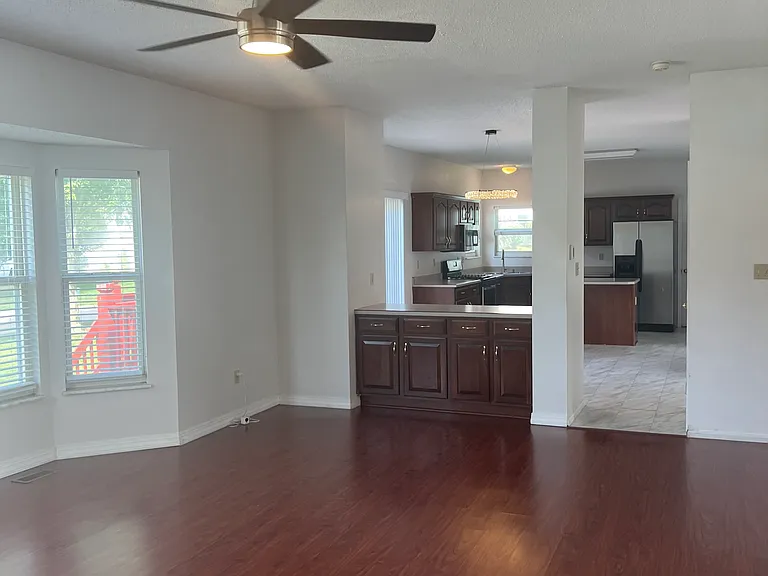 1862 Summitview Dr — Photo 14