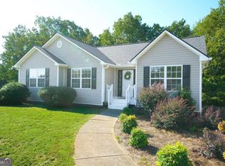 6820 Cedar Ridge Dr, Gainesville, GA 30506