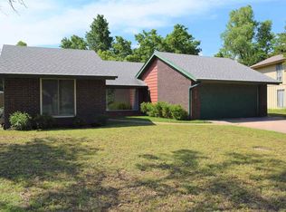 2029 Lantern Ln, Enid, OK 73703