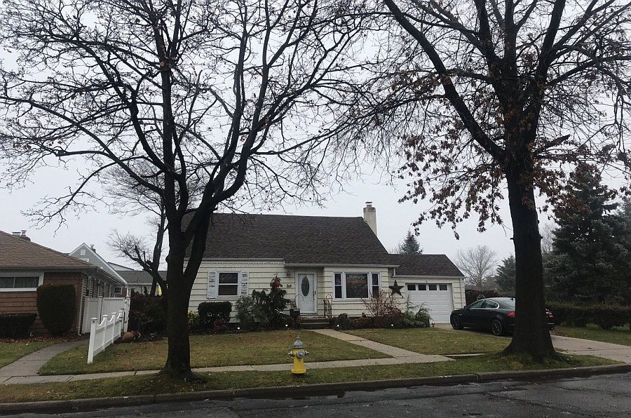 1st image of 264 Lincoln St