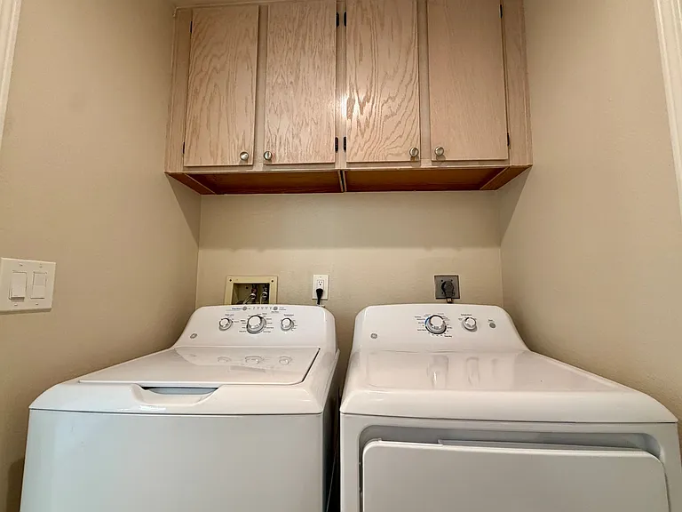 3366 Waterford Dr — Photo 50