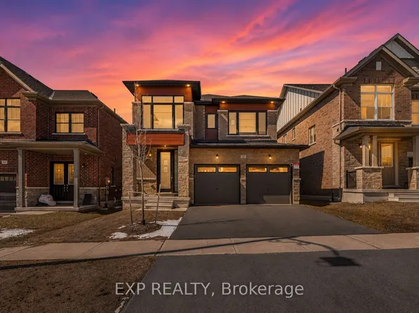 20 Daffodil Rd, Springwater, ON L9X 2E3