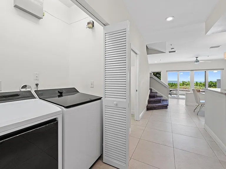 11545 Old Ocean Blvd #B — Photo 22