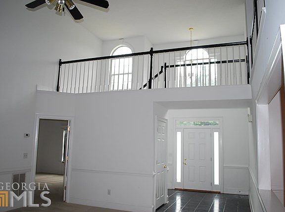 5th image of 277 Woodlake Dr