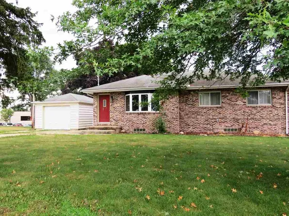 3541 Hammond Ave, Waterloo, IA 50702