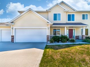 3018 Red Fox Rd, Ames, IA 50014