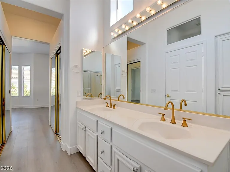 10800 Mission Lakes Ave — Photo 28