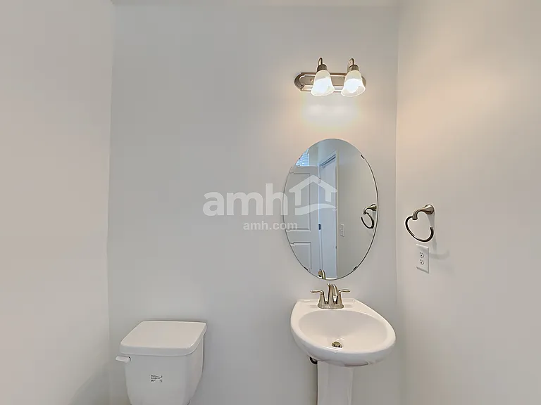 1006 Bentley Park Dr — Photo 9