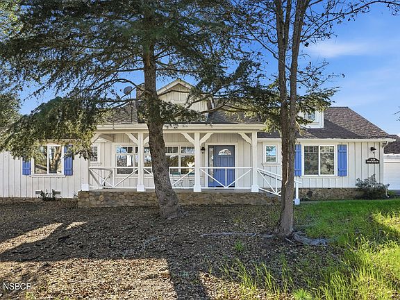 2nd image of 40 Bobcat Springs Rd