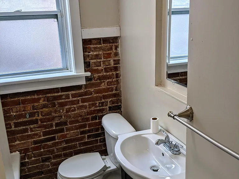 3926 Penrose St #2F — Photo 15