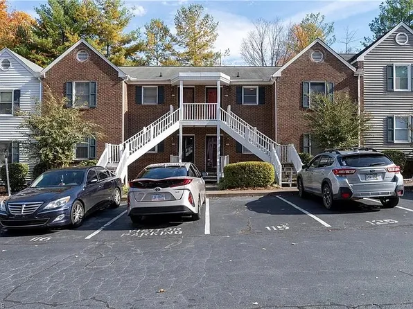 133 Columbine Dr, Winston Salem, NC