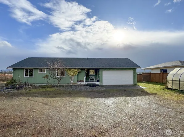 62 Hogback Road, Sequim, WA 98382