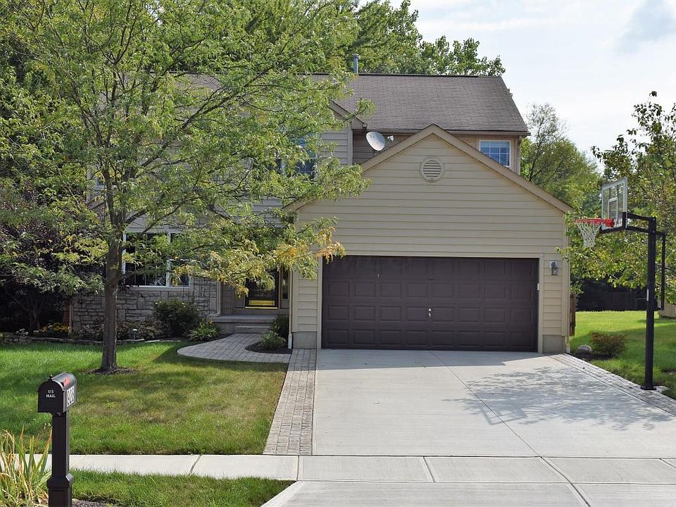1st image of 928 White Oak Ct