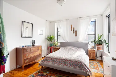 Rented by Engel and Volkers Brownstone Brooklyn