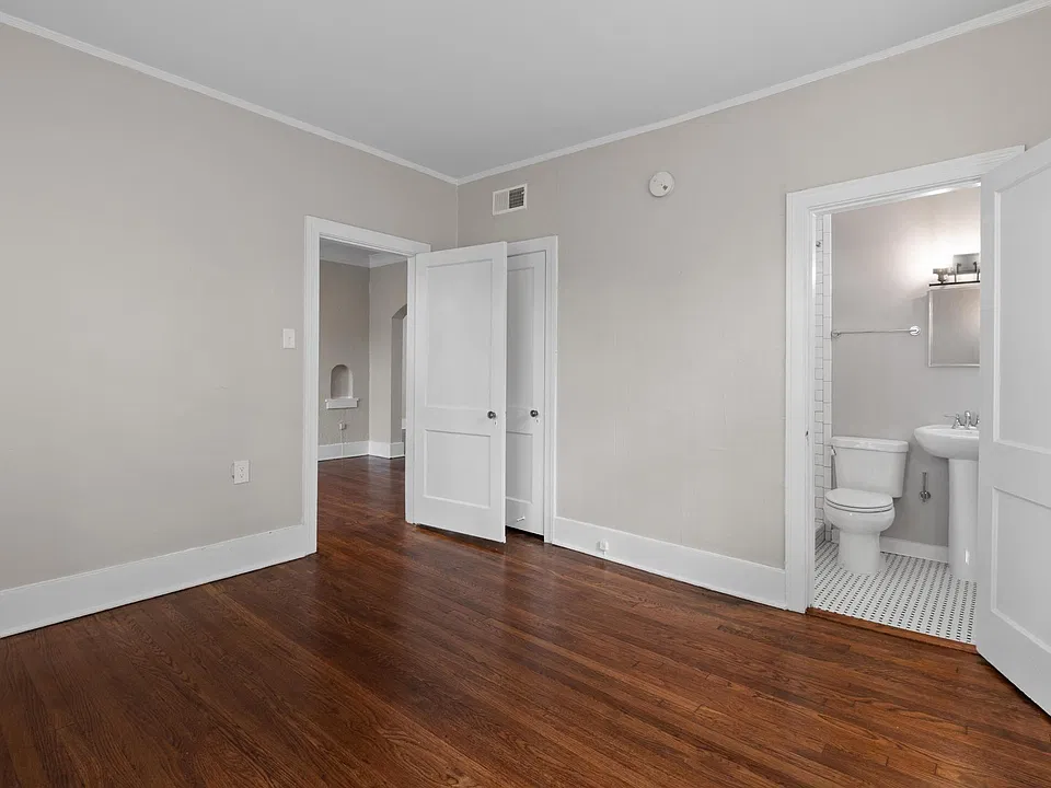 2nd Bedroom & Bath