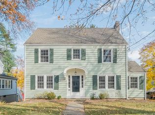 14 Montclair Dr, West Hartford, CT 06107