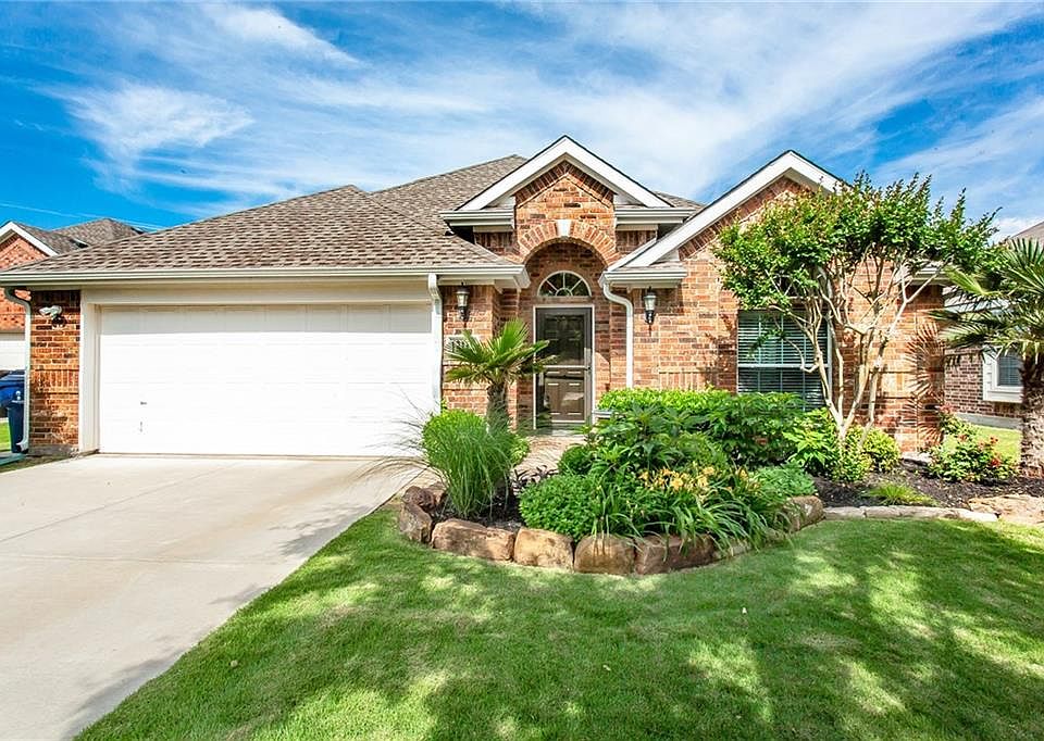 1st image of 12119 Cardinal Creek Dr