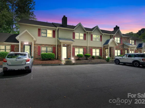 1485 20th Ave NE, Hickory, NC 28601