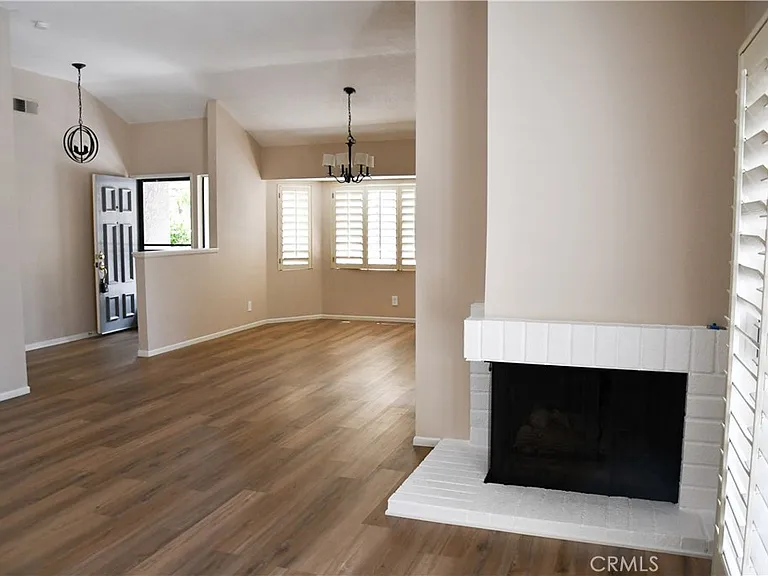 2337 E Skyline Dr — Photo 17
